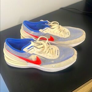Nike Youth Shoes - 5.5Y
